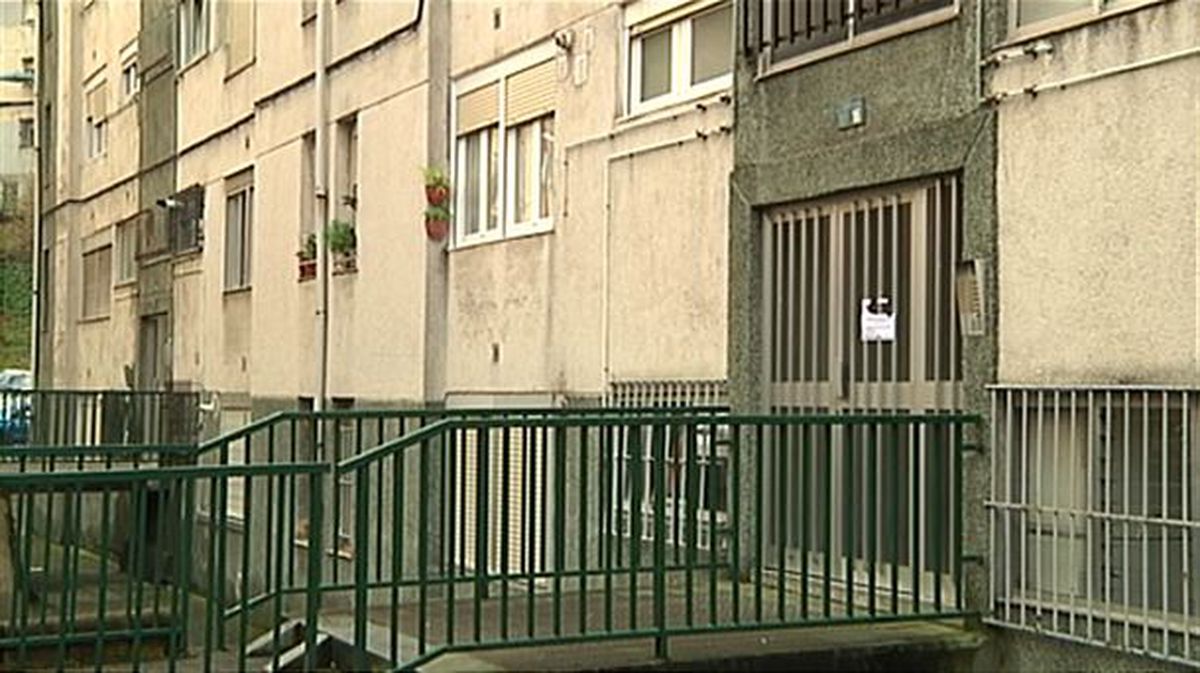 Captura de pantalla del portal de Otxarkoaga (Bilbao) donde sucedió el crimen. EiTB
