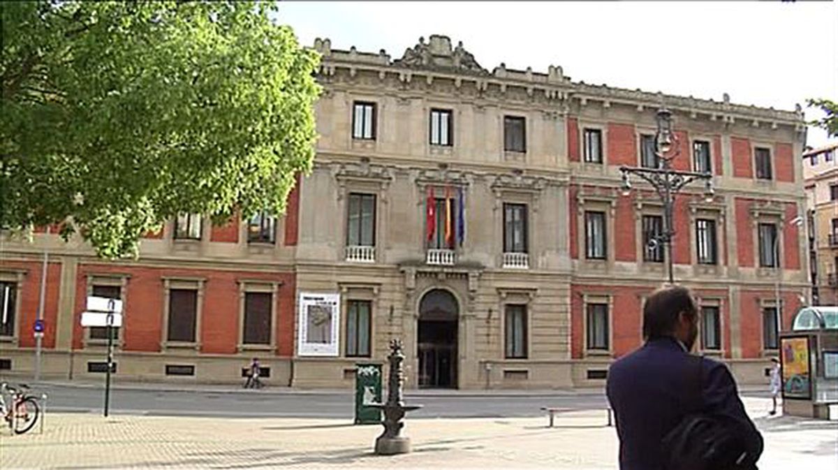 Parlamento de Navarra. Foto de archivo: EFE