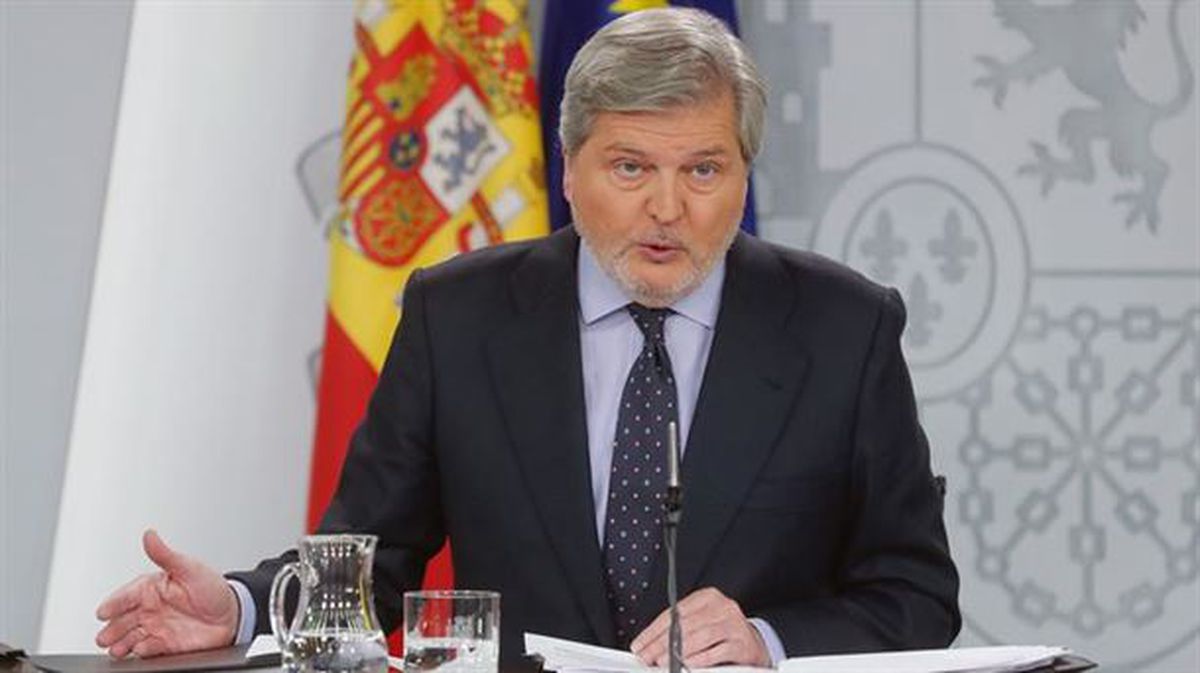 El ministro Méndez de Vigo, en la rueda de prensa. Foto: EFE. 