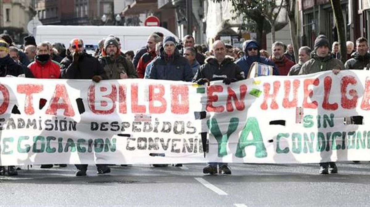 Foto de archivo de una manifestación de los trabajadores de la OTA de Bilbao. EFE