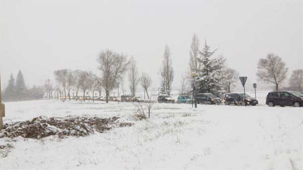Conductores atrapados,colegios cerrados,caídas... consecuencias de la nieve