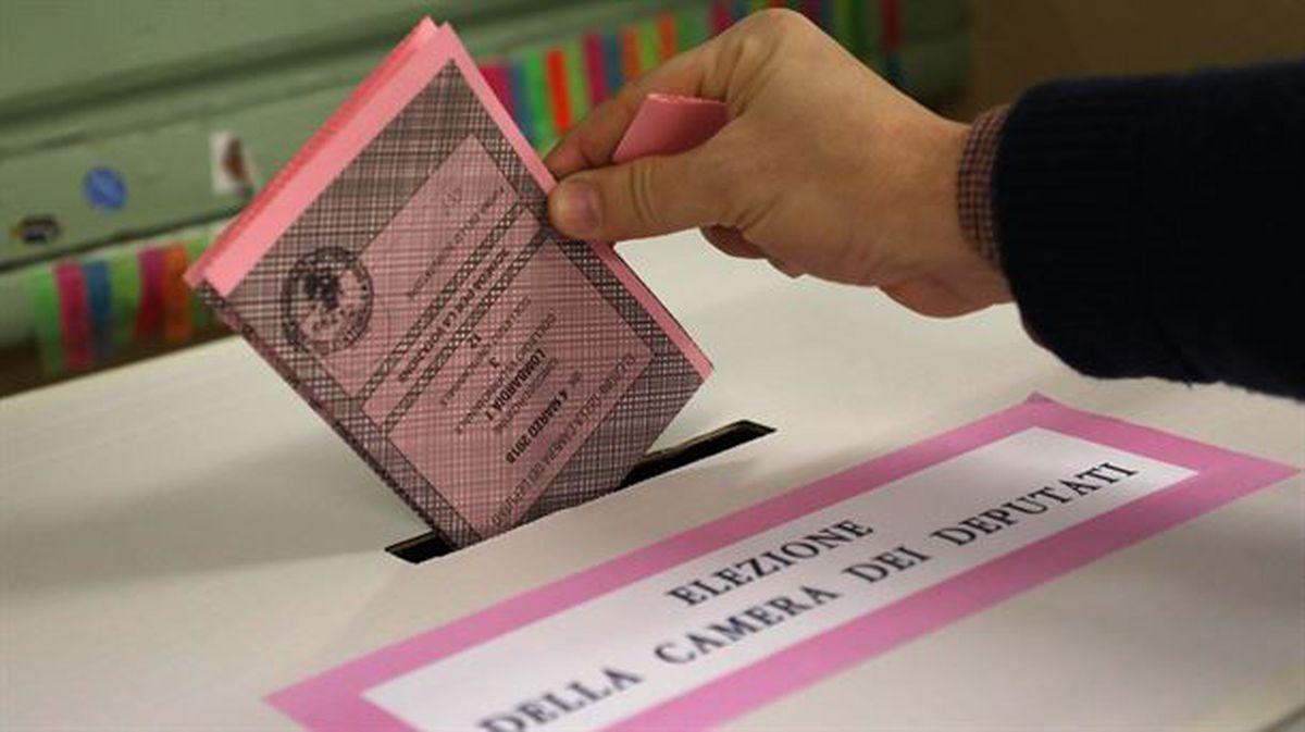 Casi 51 millones de italianos están llamados hoy a las urnas