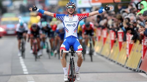 Rudy Molard frantziarrak irabazi du ostiral honetan Paris-Nizako seigarren etapa. Argazkia: EFE
