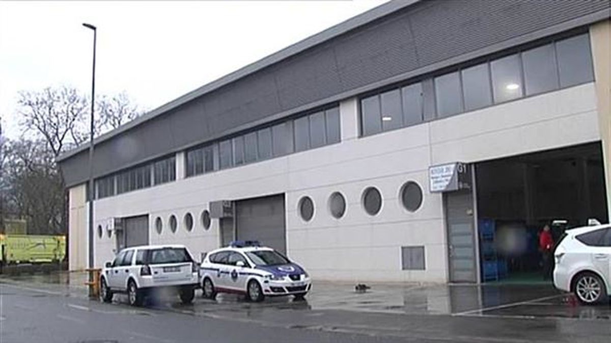 Captura de pantalla del exterior de la empresa de mecanizados en Artea (Bizkaia). Imagen: EiTB