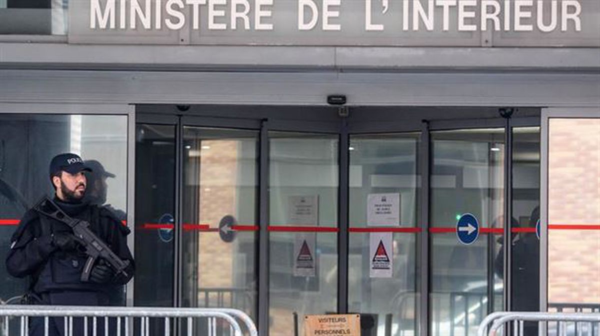 La sede de la Policía Judicial de Nanterre, donde declara Sarkozy. EFE