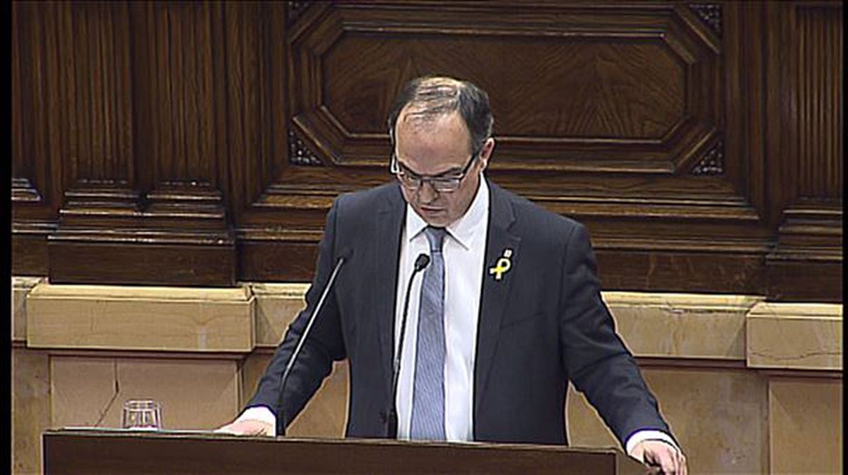 Jordi Turull Kataluniako Parlamentuko inbestidura saioan egin duen agerraldian. Argazkia: EFE