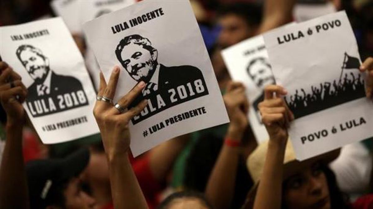 Simpatizantes del expresidente Luiz Inácio Lula da Silva. Foto: EFE