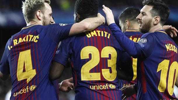 Jugadores del Barcelona celebran un gol. Foto: Efe.