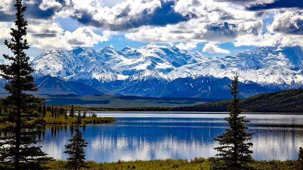 Duela 58 urte onartu zuten Estatu Batuek Alaska estatu gisa