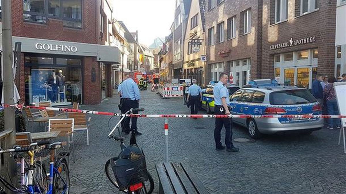 La Policía alemana ha acordonado la zona inmediatamente. Foto: EFE