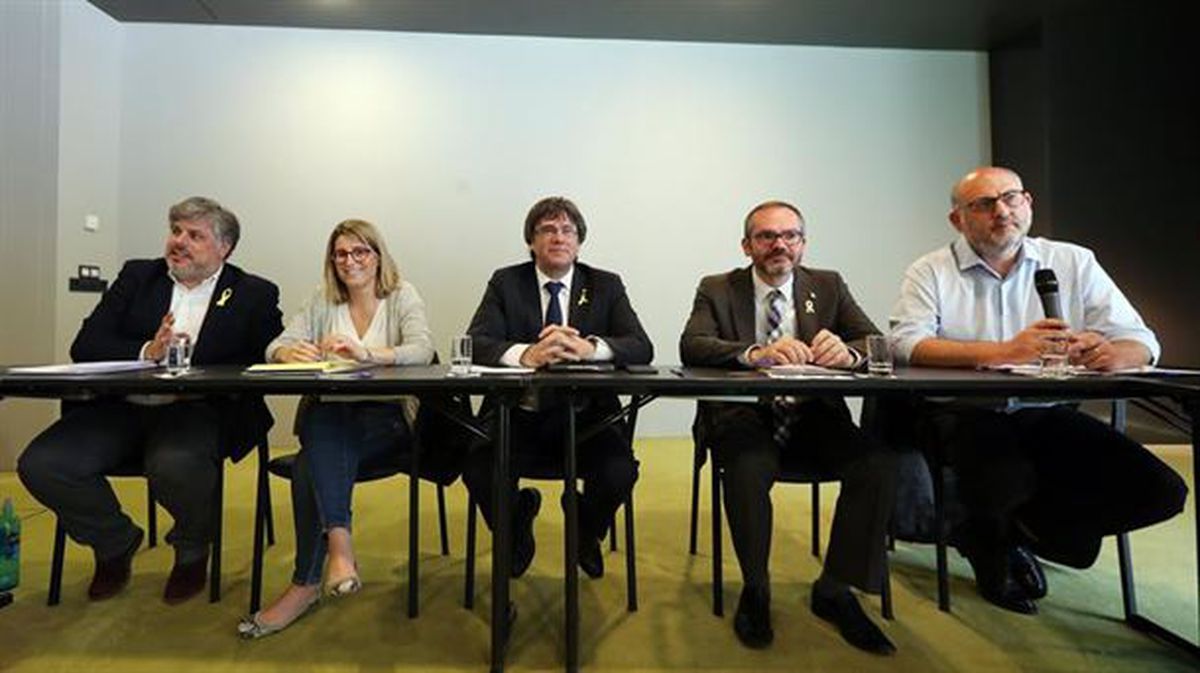 Reunión del grupo parlamentario de JxCAT en Berlín. Foto de archivo: EFE