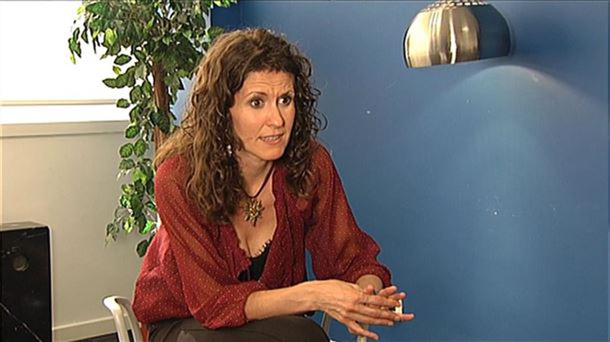 Sara Majarenas, hark eta bere alabak jasandako indarkeria matxistari buruz