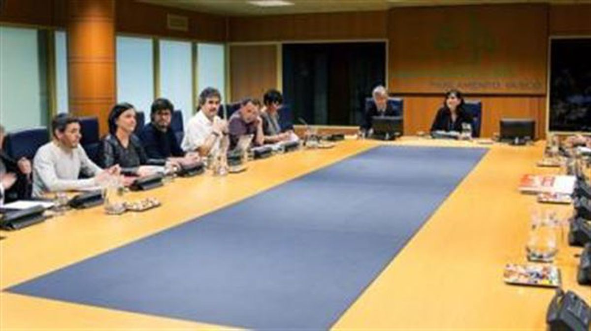 Ponencia de Autogobierno en el Parlamento Vasco. Foto: EFE