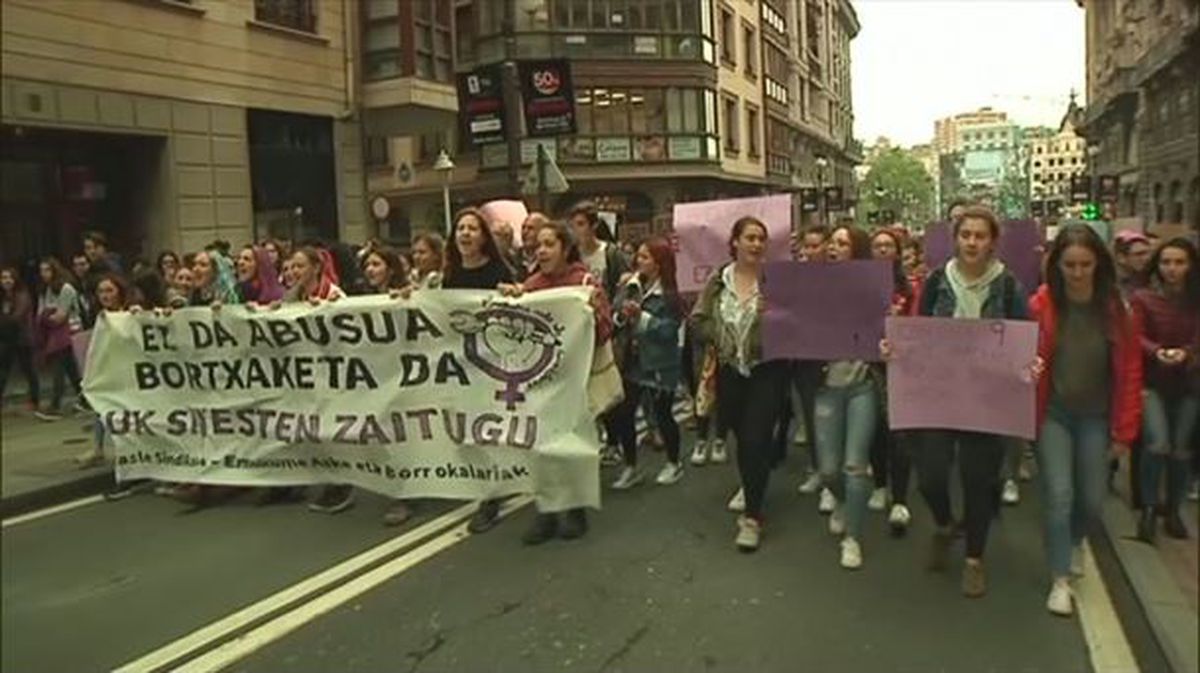 Manifestación estudiantil contra la sentencia de 'La Manada'. ETB