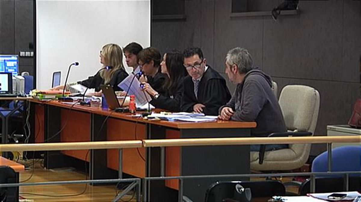 Captura de pantalla del juicio en la Audiencia de Bizkaia. Imagen de archivo: EiTB