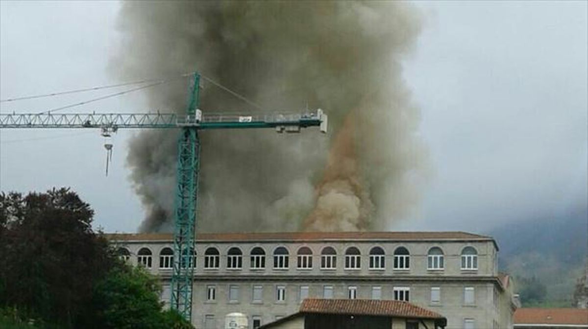 Incendio en el Santuario de Loyola. Foto: Bomberos Euskadi