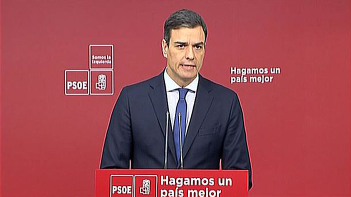 Sánchez presenta la moción de censura contra Rajoy / EFE.