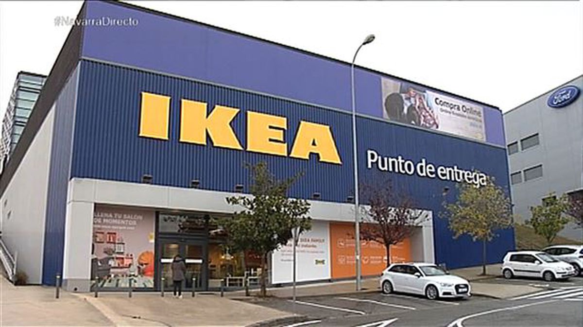Fachada del Ikea de Cordovilla, en Pamplona. Captura de imagen de un vídeo de EITB Media.