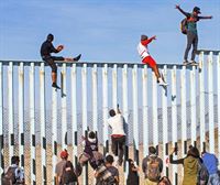 AEB eta Mexiko arteko mugan atxilotutako beste ume migratzaile bat hil da