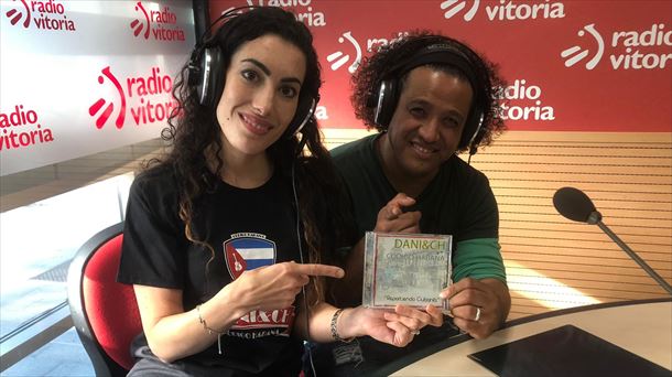 Danilo Carrillo llena de alegría y de son Radio Vitoria
