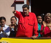 Madurok hauteskundeak behatzera gonbidatu du NBE, eta Guaidoren bira kritikatu du