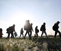 76.000 migratzaile igaro dira Turkiatik Europar Batasunera mugak ireki dituztenetik
