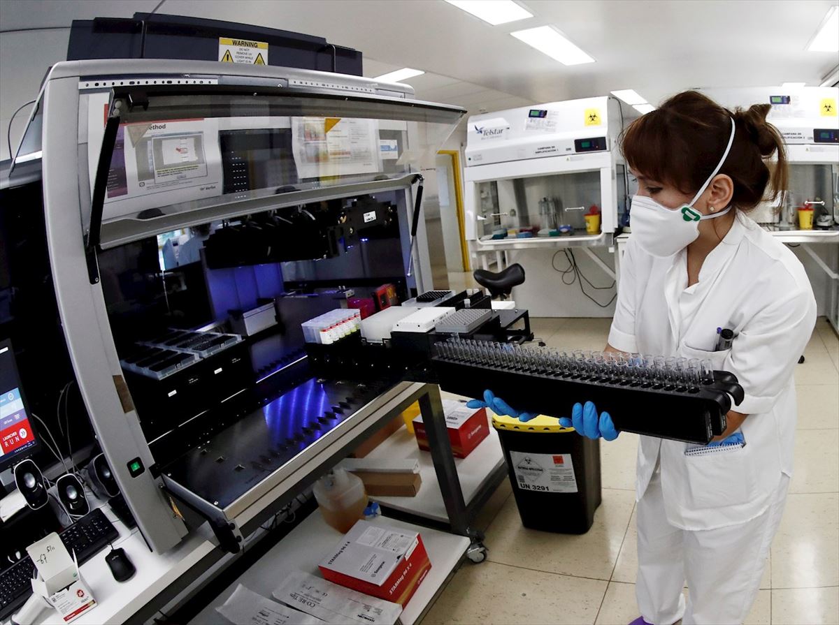 Un laboratorio de microbiología de Navarra donde se realizarn pruebas covid