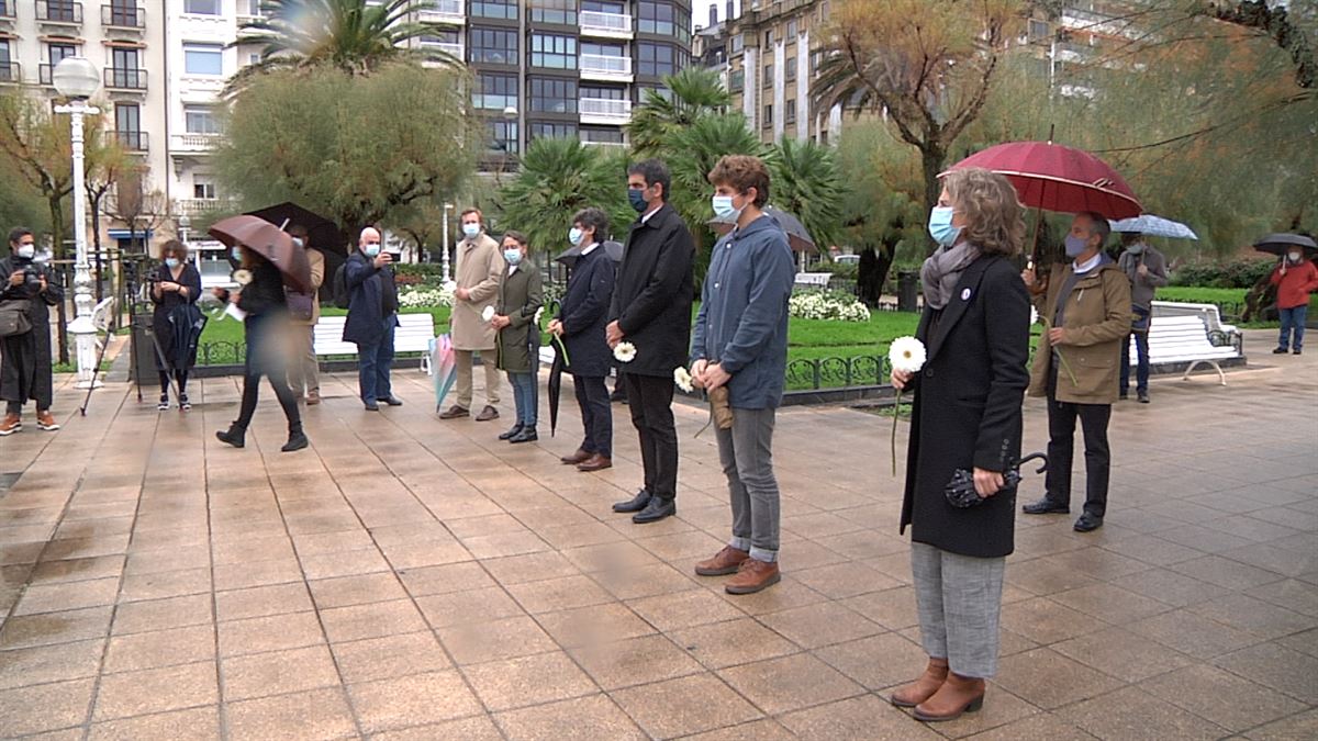 San Sebastián recuerda a las víctimas del terrorismo