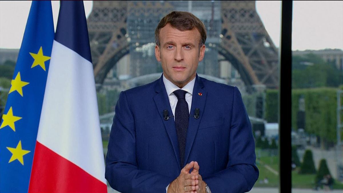 Macron presidenteak eman du erabakiaren berri