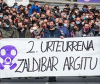 Cientos de personas recuerdan la catástrofe de Zaldibar y reclaman que se depuren todas las responsabilidades