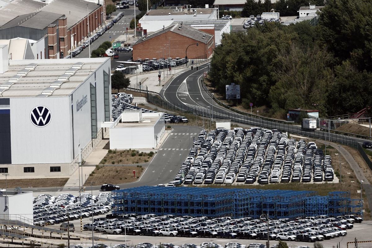 Las instalaciones de la factoría de Volkswagen Navarra en Landaben.