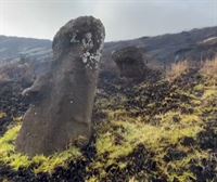 Pazko uhartean izandako sute batek hainbat moai eta ehun hektarea baino gehiago erre ditu