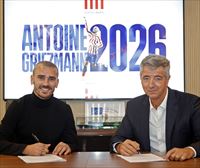 Griezmann firma con el Atlético de Madrid hasta 2026