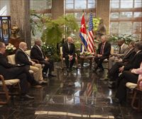 El presidente cubano recibe a una delegación de congresistas estadounidenses del Partido Demócrata