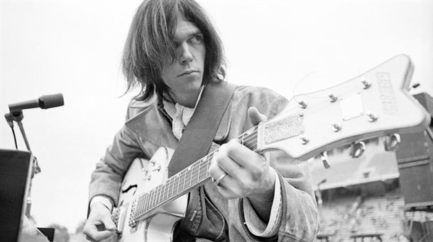 Reedición de Harvest (1972) de Neil Young en 50º aniversario con variado material inédito