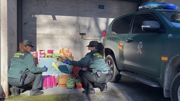 La Guardia Civil interviene 170 000 artificios pirotécnicos irregulares