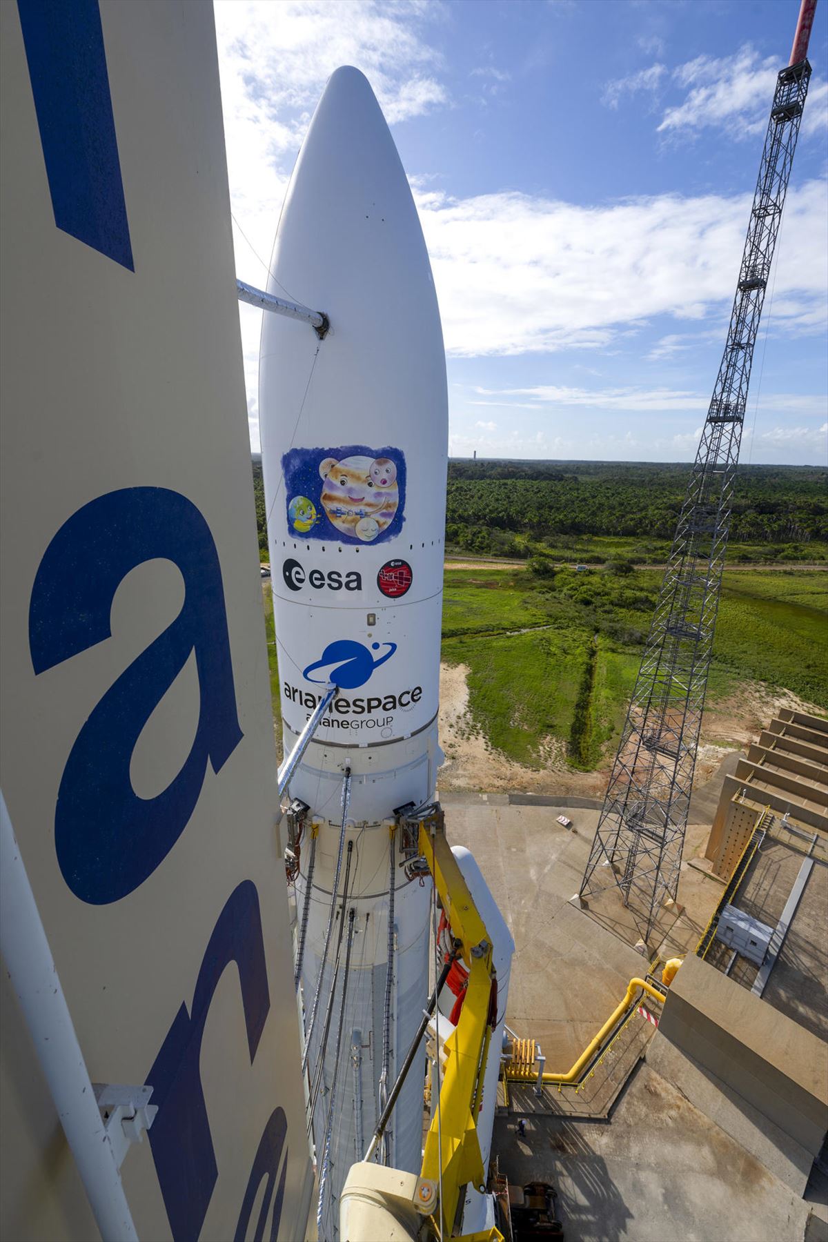 El cohete Ariane 5 en el que despegará la sonda Juice desde la Guayana francesa.