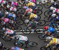 Van Vleuten refuerza su liderato en el Giro tras una etapa ganada por la alemana Niedermaier