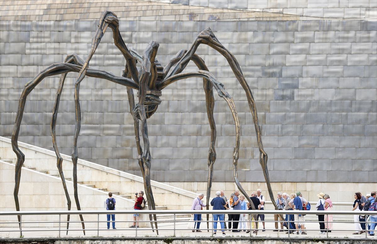 Una escultura del Museo Guggenheim. Foto: EFE