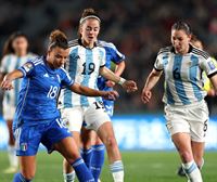 Italia vence por 1-0 a Argentina