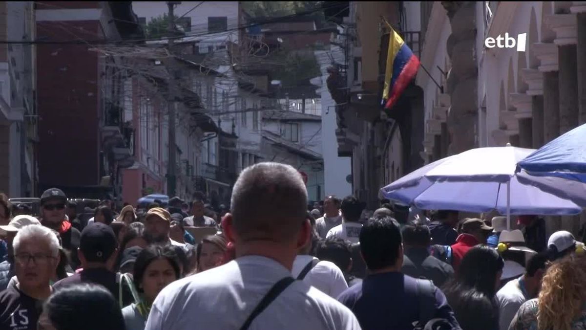 Ekuadorren hauteskunde kanpainan bi politikari hil izanak herritarren botoa alda dezake