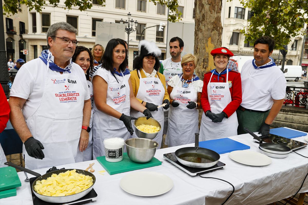 Concurso de tortilla de patatas. Foto: EFE