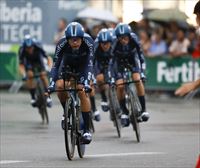 El DSM sorprende en la crono inicial de la Vuelta y pone de líder a Lorenzo Milesi