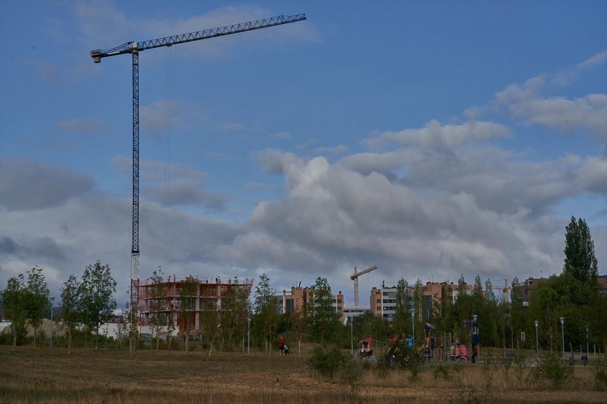Construcción de nuevas viviendas en Vitoria-Gasteiz 