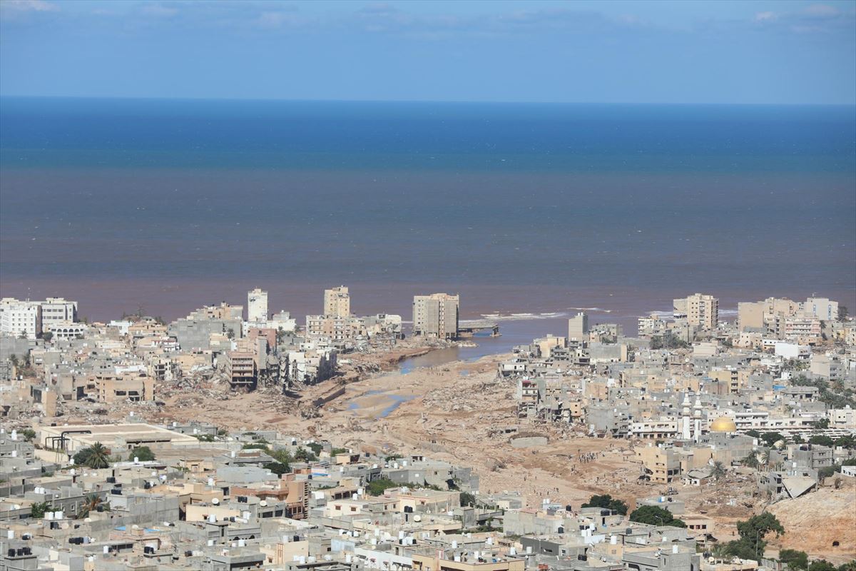 Vista aérea de la ciudad libia de Derna tras el paso del ciclón Daniel