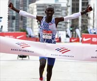 Kiptum registra el récord del mundo de maratón en Chicago