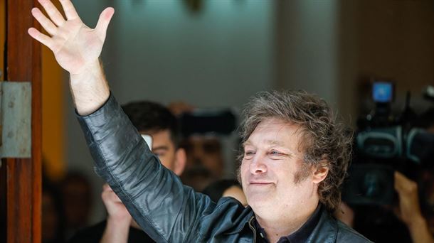 Victor Amado: “La política argentina sigue adoleciendo del personalismo, el autoritarismo y el militarismo”