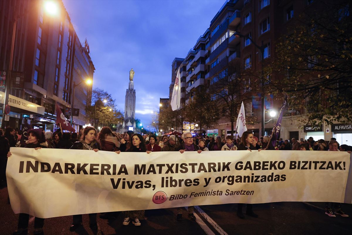 Manifestación de esta tarde en Bilbao. EFE. 