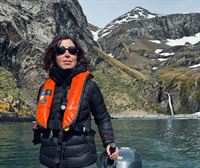 Maria Intxaustegi, National Geographiceko espedizioak egiten dituen itsasemakumearekin osasunaz aritu gara