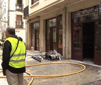 La Guardia Municipal investiga el incendio del bar de la calle 31 de Agosto que ha afectado al portal 28